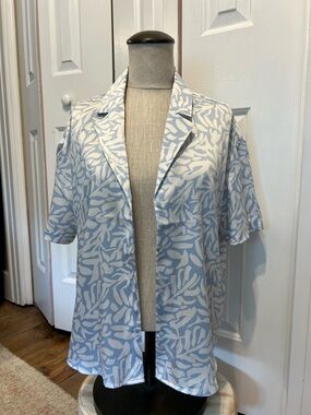 Light Blue & White Printed Short Sleeve Button Down